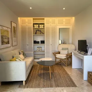 Dream Garden Apartment